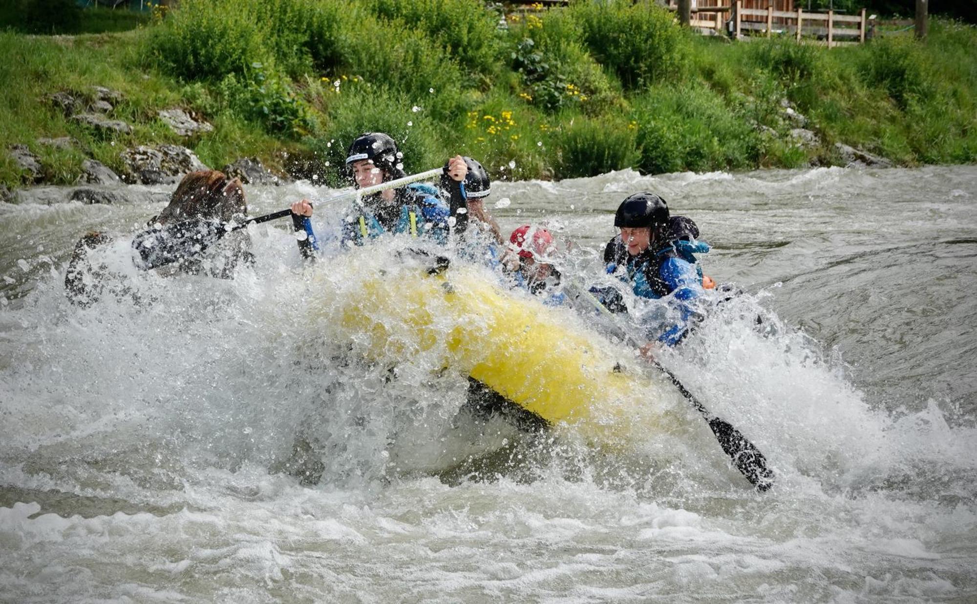 Rafting Camp Palfau Pensionat Exteriör bild